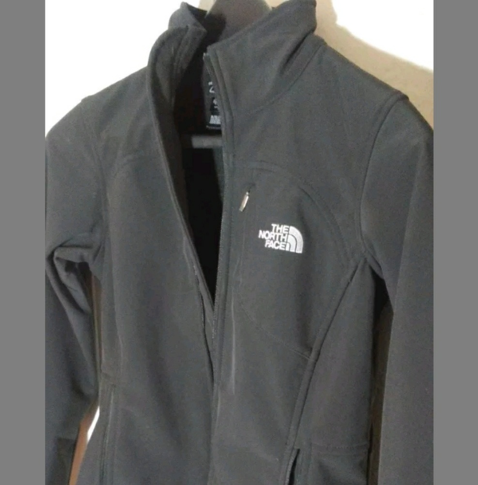 Womens The Northface jacket Sz: small